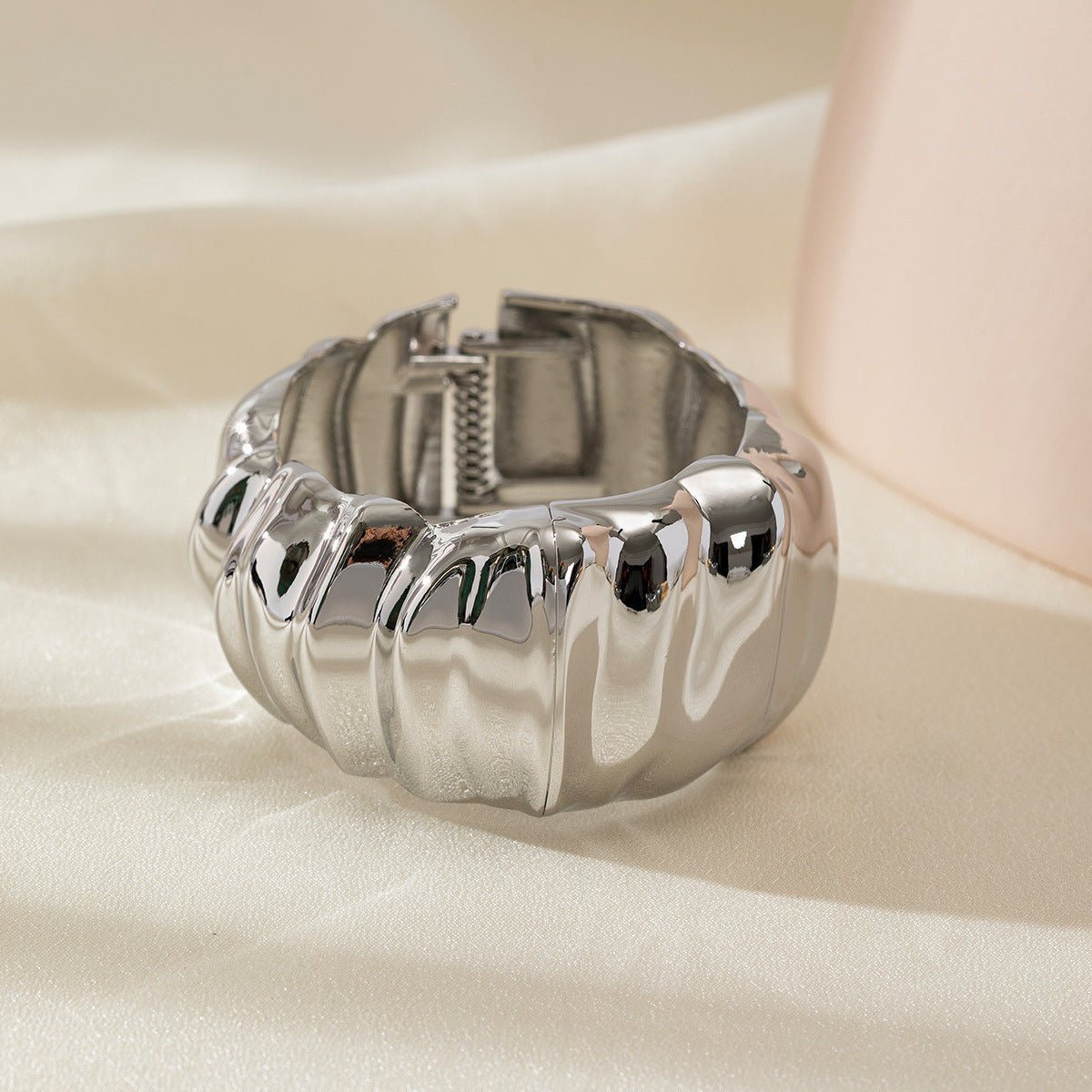 ACOOE 14K Gold Plated Adjustable Chunky Bracelet 02 - ACOOE