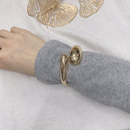 ACOOE 14K Gold Waterdrop Bangle 02 - ACOOE