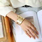 ACOOE 18K Large Glossy Gold Bracelet 05 - ACOOE