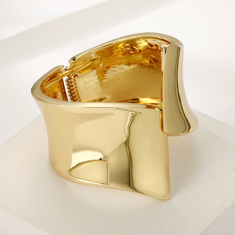 ACOOE 18K Large Glossy Gold Bracelet 07 - ACOOE