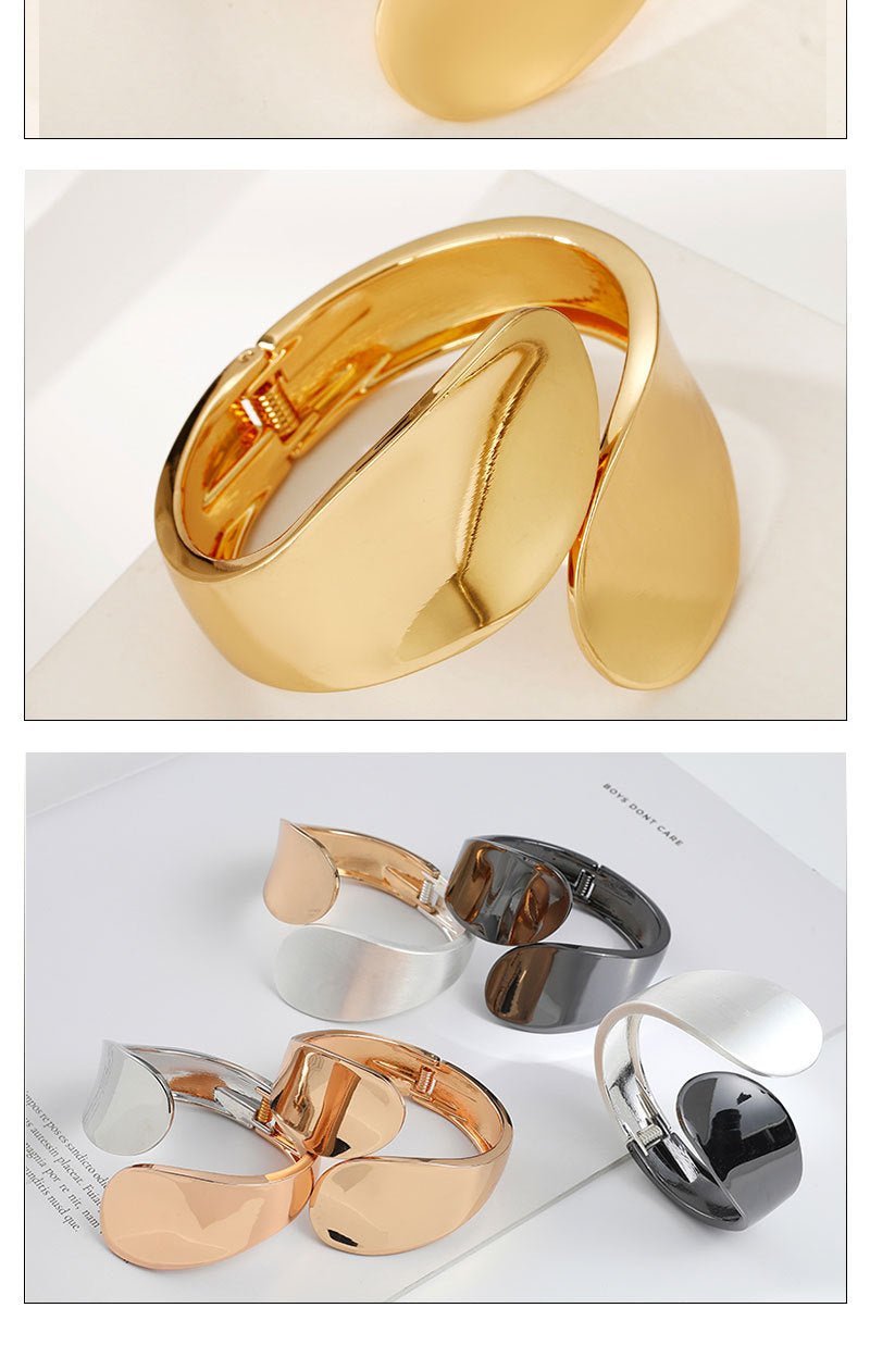 ACOOE 18K Large Glossy Gold Bracelet 09 - ACOOE