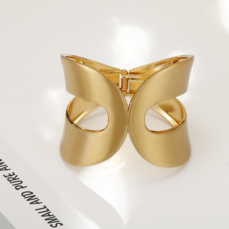 ACOOE 18K Large Glossy Gold Bracelet 11 - ACOOE