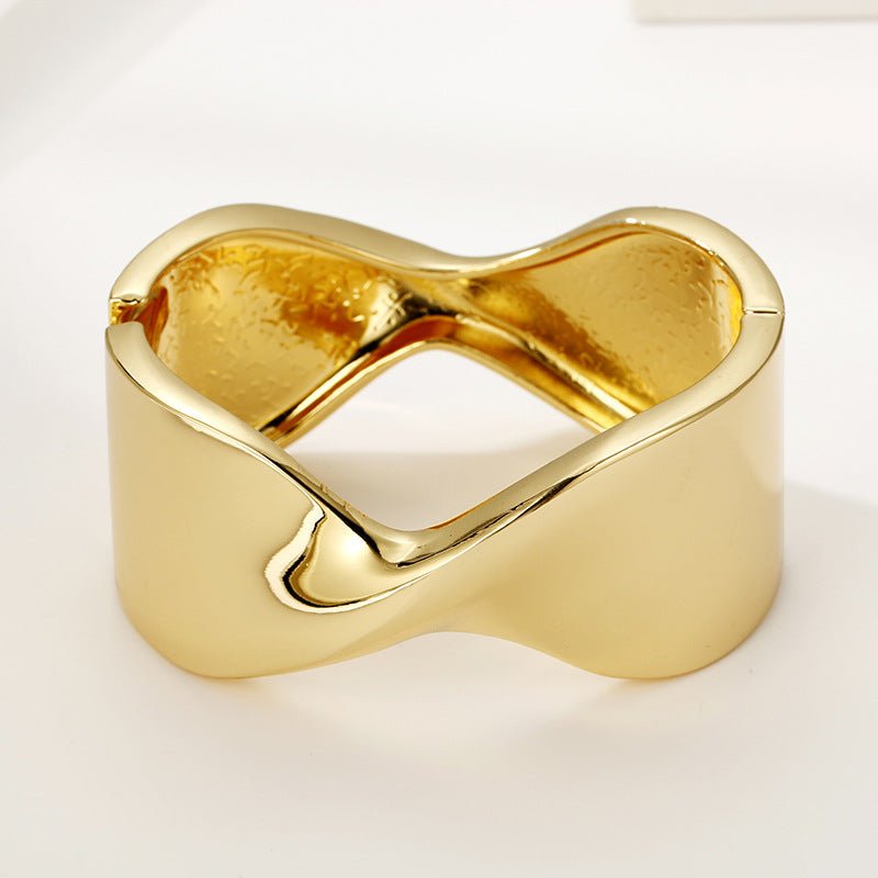 ACOOE 18K Large Glossy Gold Bracelet 15 - ACOOE