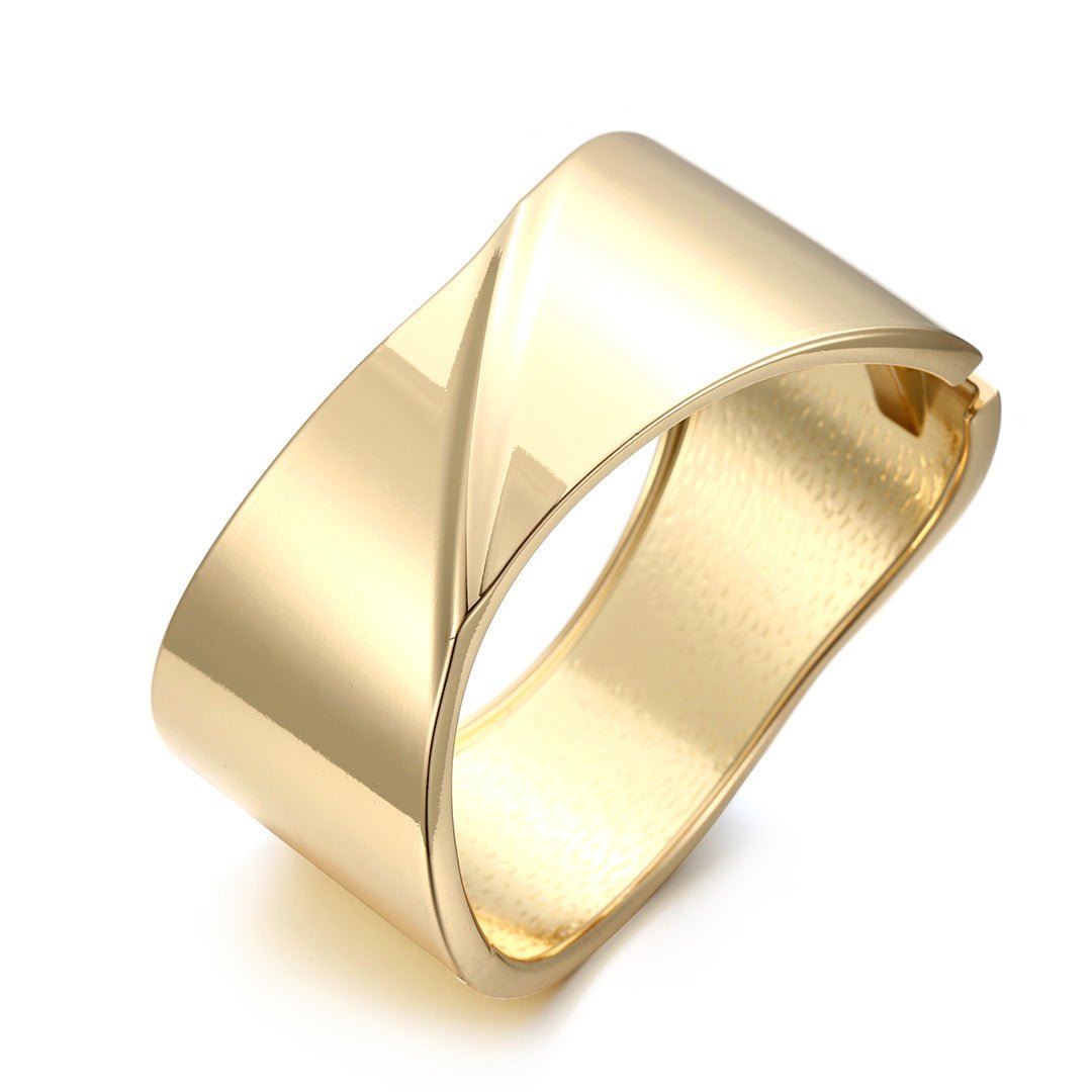 ACOOE 18K Large Glossy Gold Bracelet 19 - ACOOE