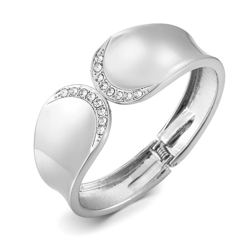 ACOOE 18K Large Glossy Gold Bracelet 28 - ACOOE