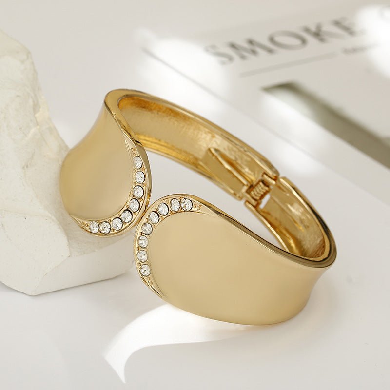 ACOOE 18K Large Glossy Gold Bracelet 28 - ACOOE