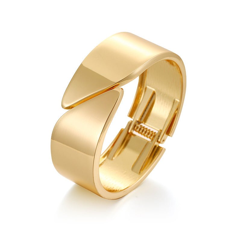 ACOOE 18K Large Glossy Gold Bracelet - ACOOE