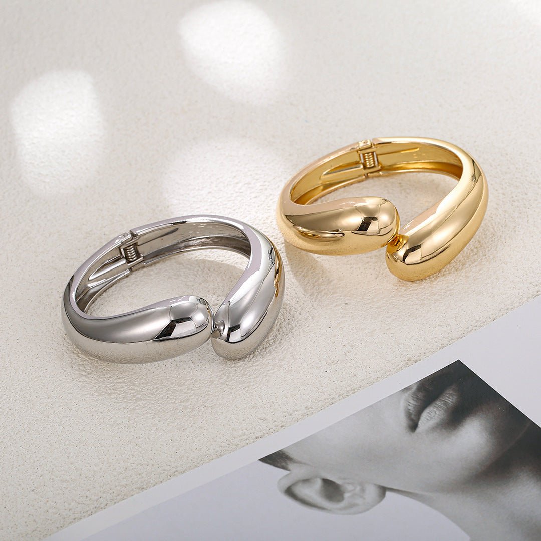 ACOOE Gold Polished Chunky Waterdrop Bangle 03 - ACOOE