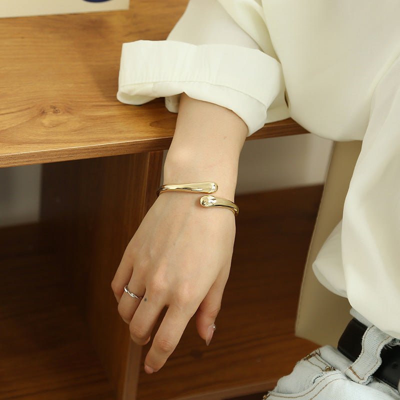 ACOOE Gold Polished Chunky Waterdrop Bangle 08 - ACOOE