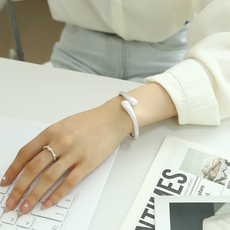 ACOOE Gold Polished Chunky Waterdrop Bangle 08 - ACOOE