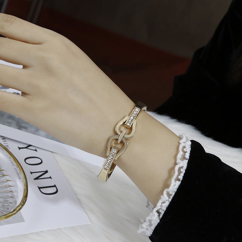 ACOOE Gold Titanium Steel Diamond Bracelet 01 - ACOOE