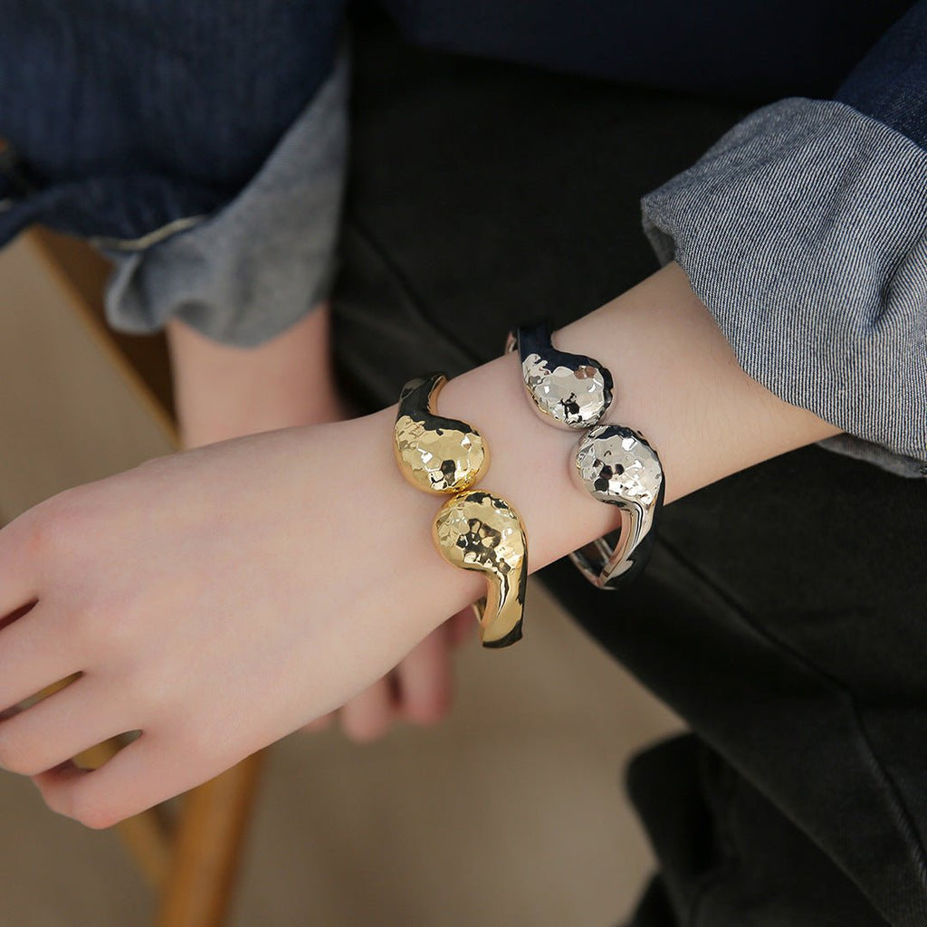 ACOOE Gold Waterdrop Bangle for Women 06 - ACOOE