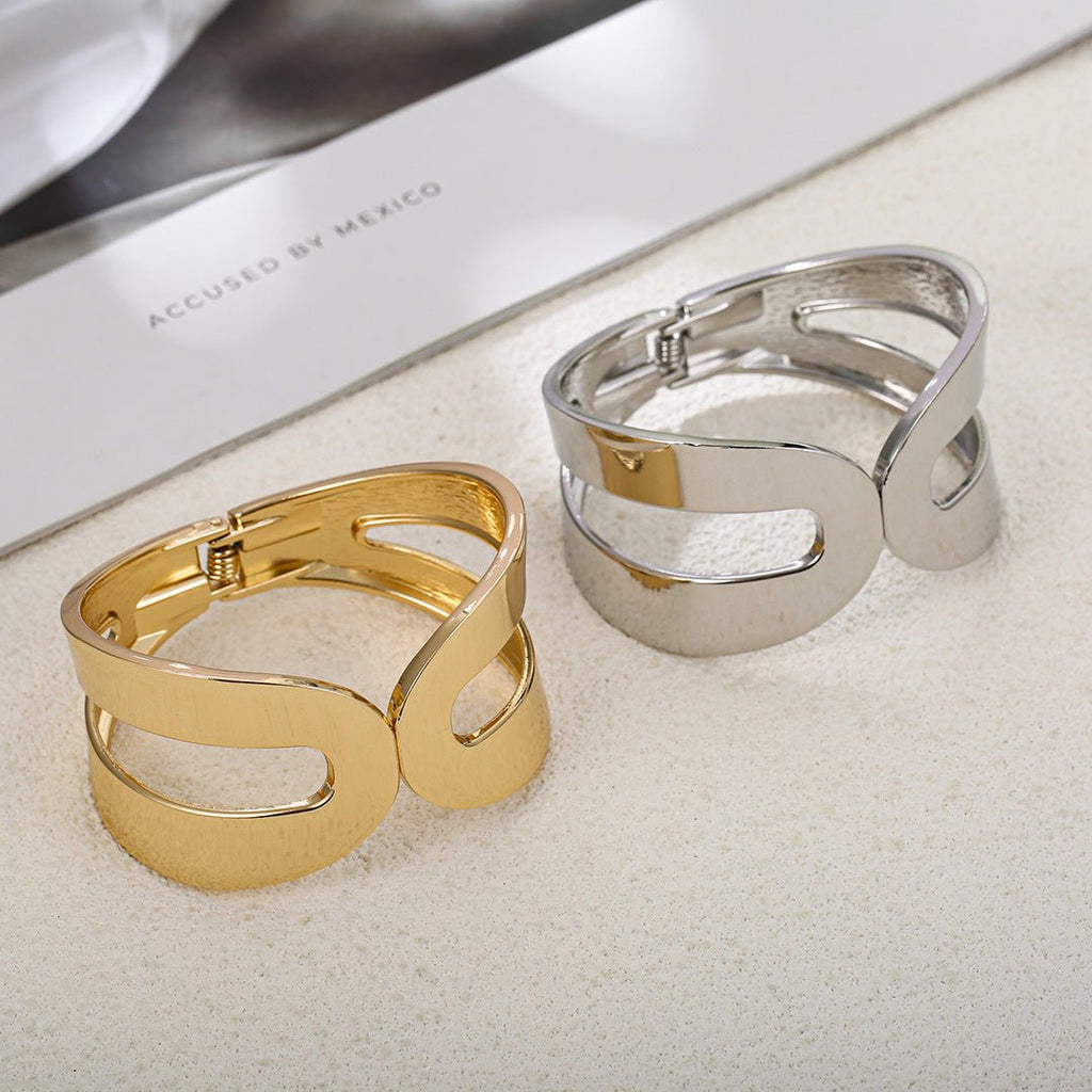 ACOOE Large Glossy Gold Bracelet 03 - ACOOE