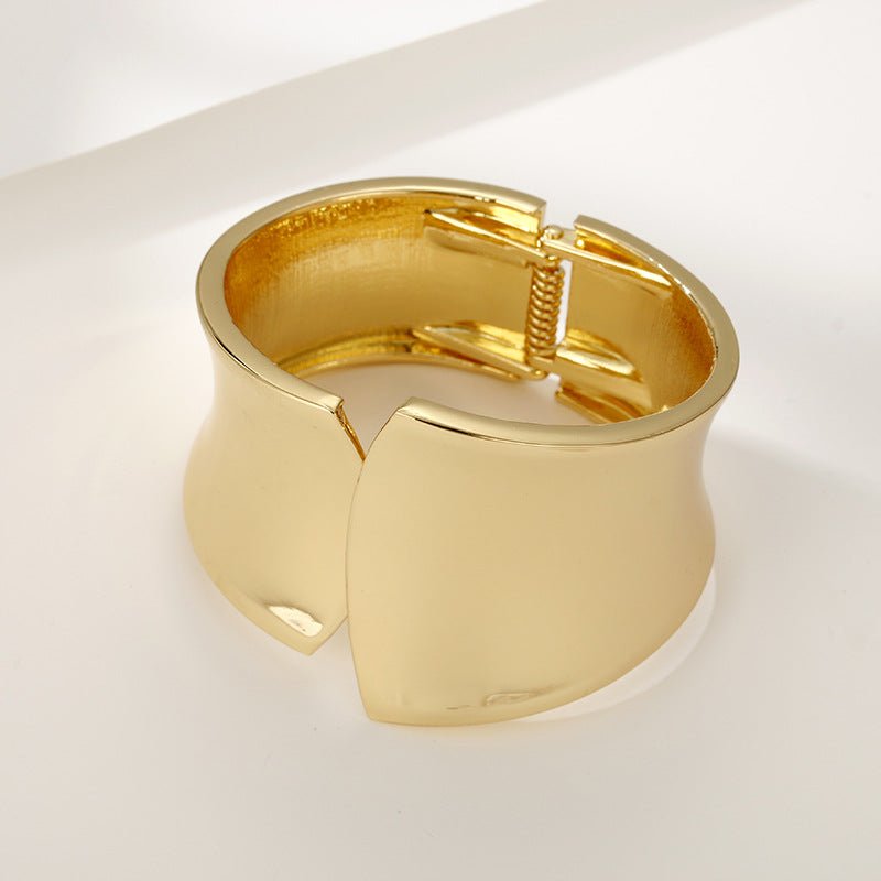 ACOOE Large Glossy Gold Bracelet 10 - ACOOE