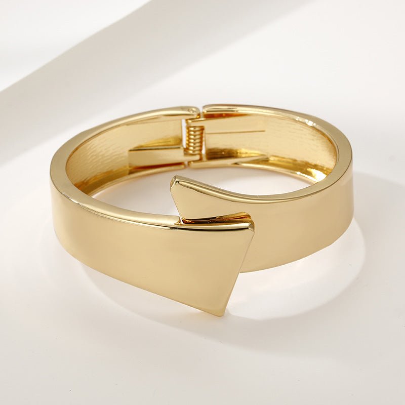 ACOOE Large Glossy Gold Bracelet 23 - ACOOE