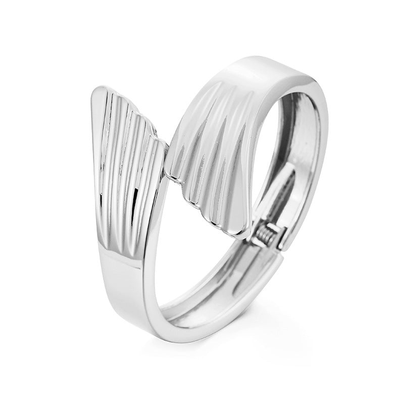 ACOOE Large Glossy Gold Bracelet 24 - ACOOE