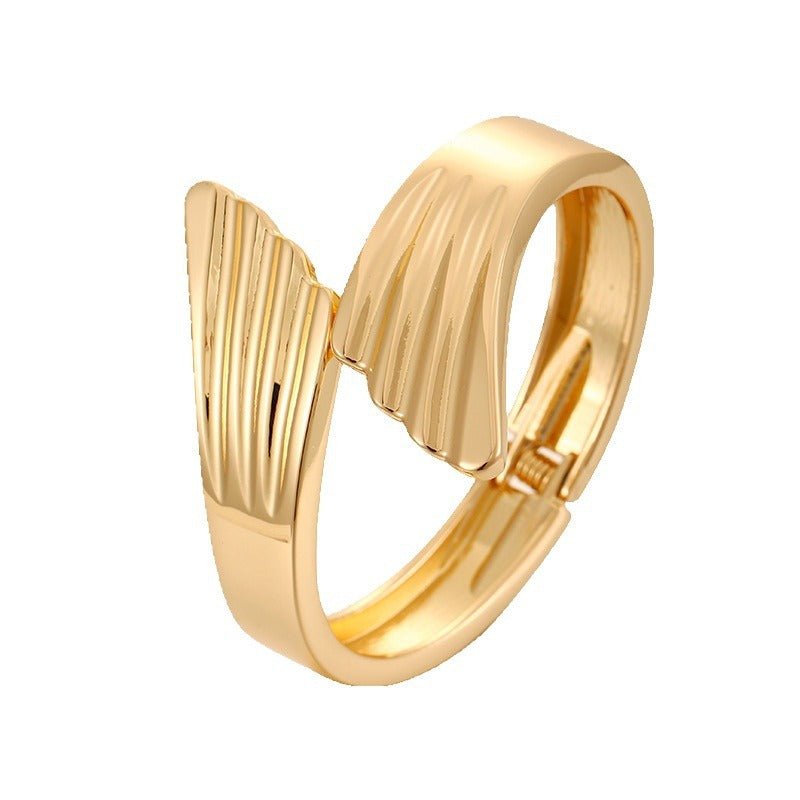 ACOOE Large Glossy Gold Bracelet 24 - ACOOE