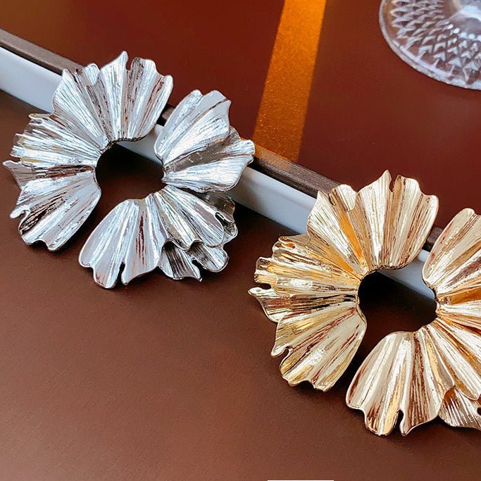 Leaf Flower Fan - shaped Pleated Metal Earrings - ACOOE