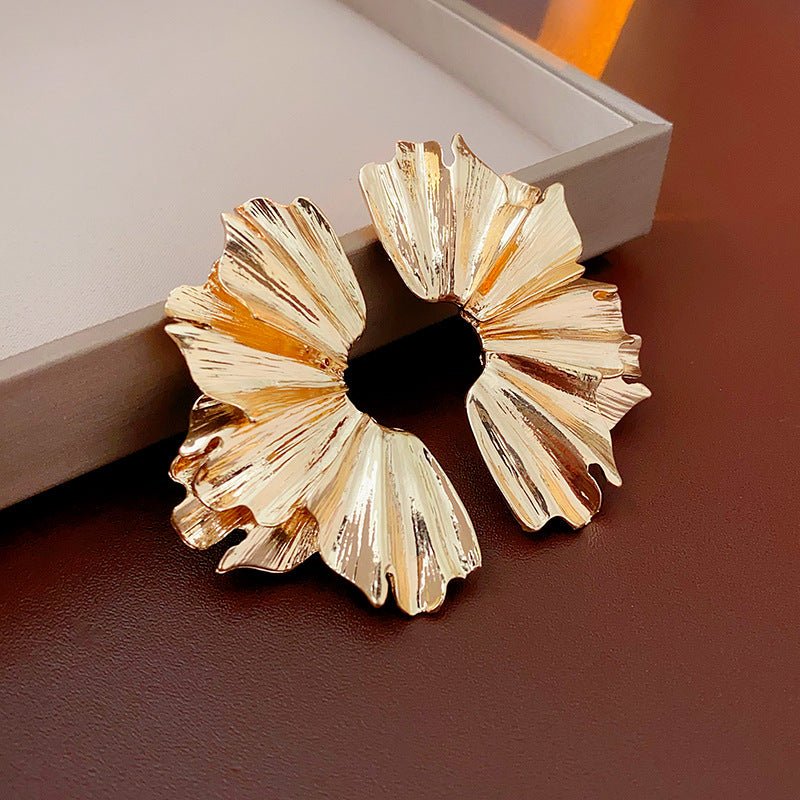 Leaf Flower Fan - shaped Pleated Metal Earrings - ACOOE