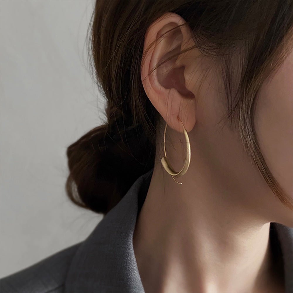 Retro Light Luxury Metal Circle Hoop Earrings - ACOOE